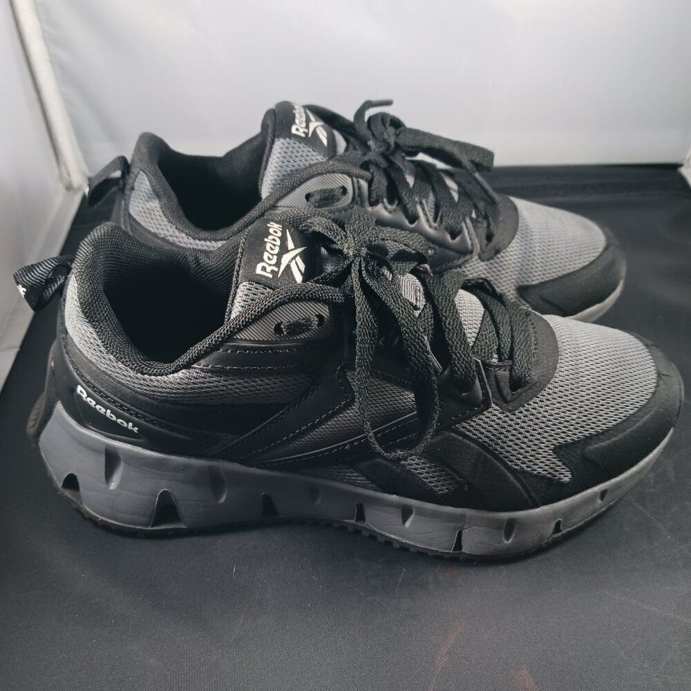 Reebok Zig Big Kid Boys Sneaker size 4K